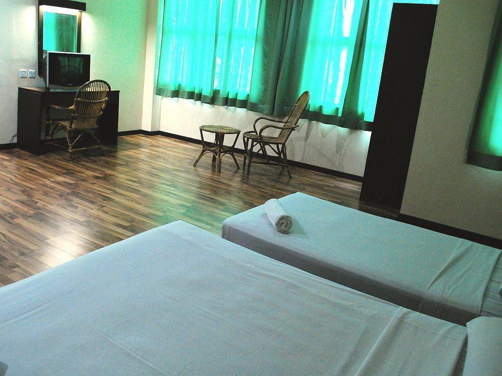 1 Baron Motel Kuah Ngoại thất bức ảnh